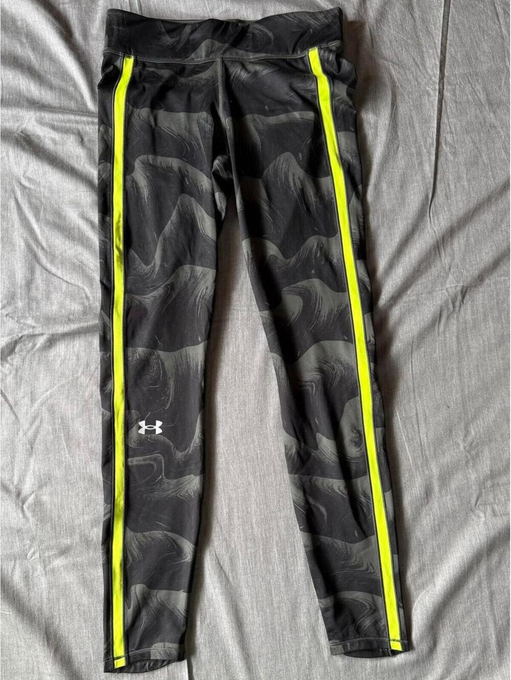 Under Armour Women’s Size Medium Compression Leggings Wave & Neon Sport